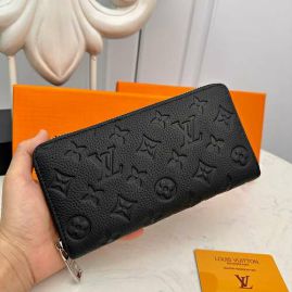 Picture of LV Wallets _SKUfw142364490fw